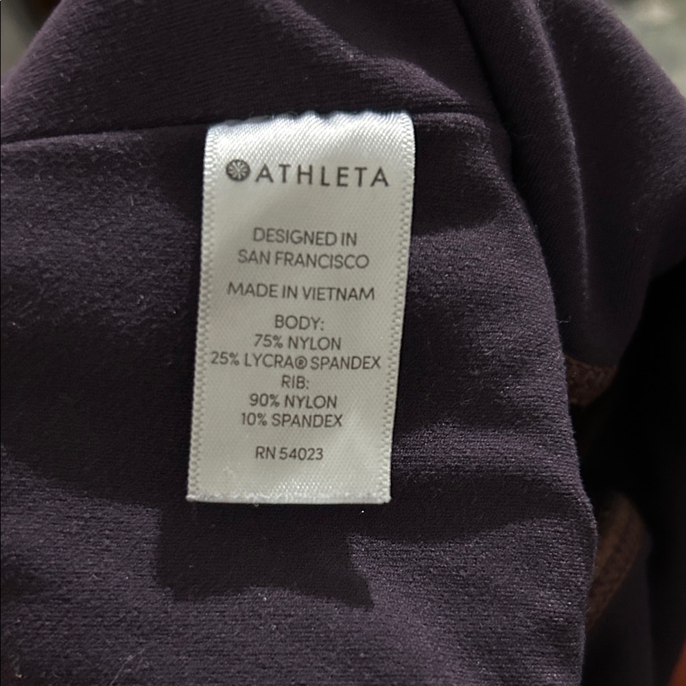 Athleta Deep Purple Leggings with Stitch Detail - Picture 4 of 4